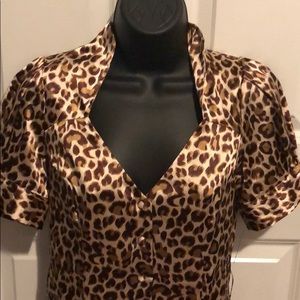BCBG Leopard 🐆 print top! NWOT